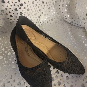 Lace Flats size 11